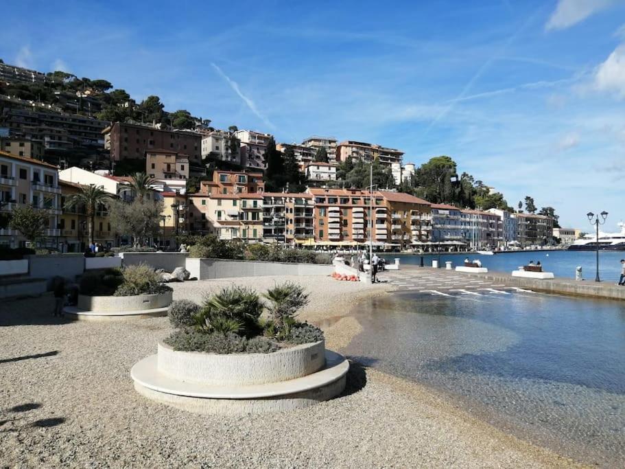 Sweet Liana Un Tuffo Nel Cuore Del Paese ปอร์โต ซานโต สเตฟาโน ภายนอก รูปภาพ